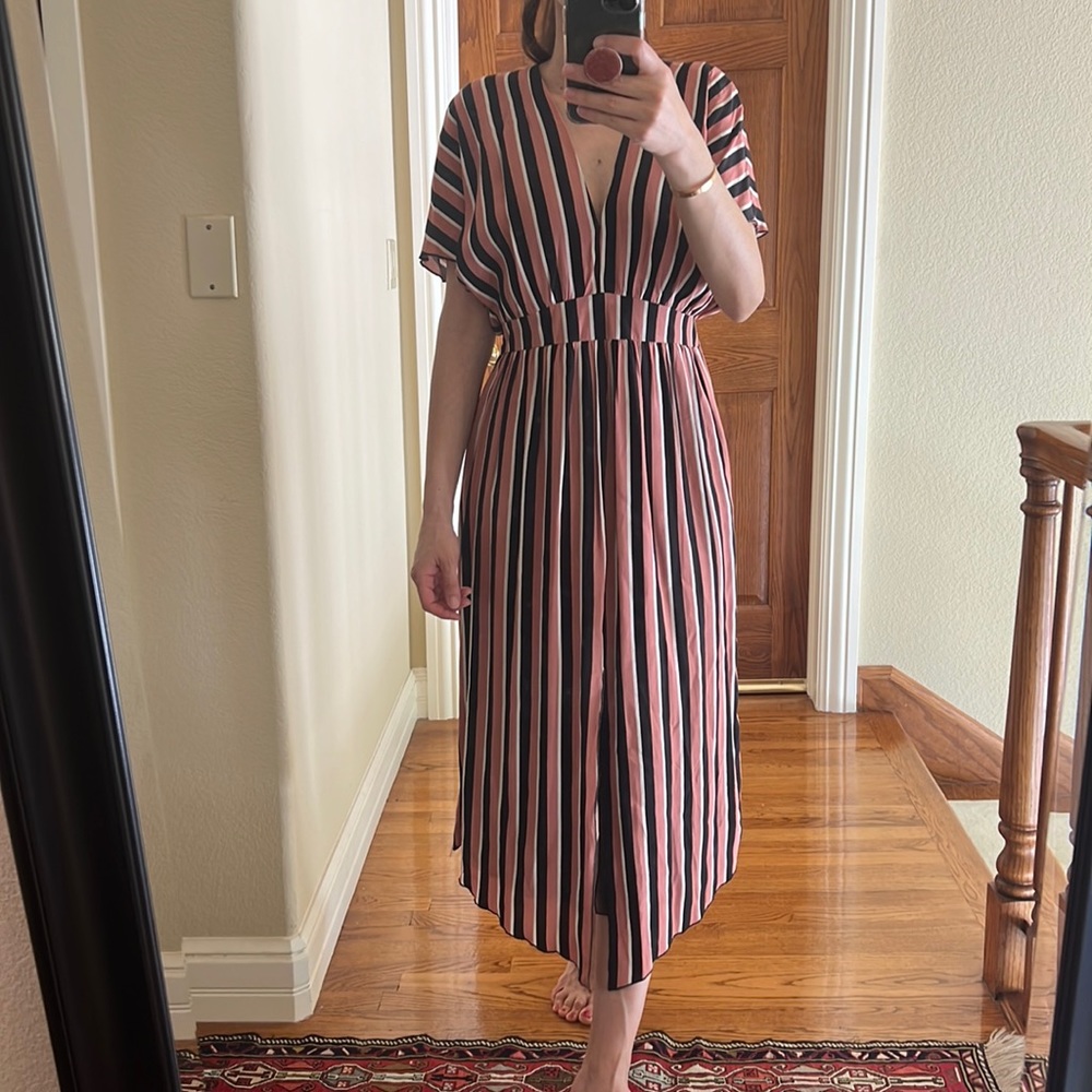 Gorgeous Zara striped midi dress like new